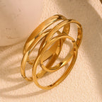 Ebbelle Pulseiras de formato oval com protuberância brilhante de vários tamanhos 18K banhado a ouro em aço inoxidável joias femininas hipoalergênicas à prova d'água
