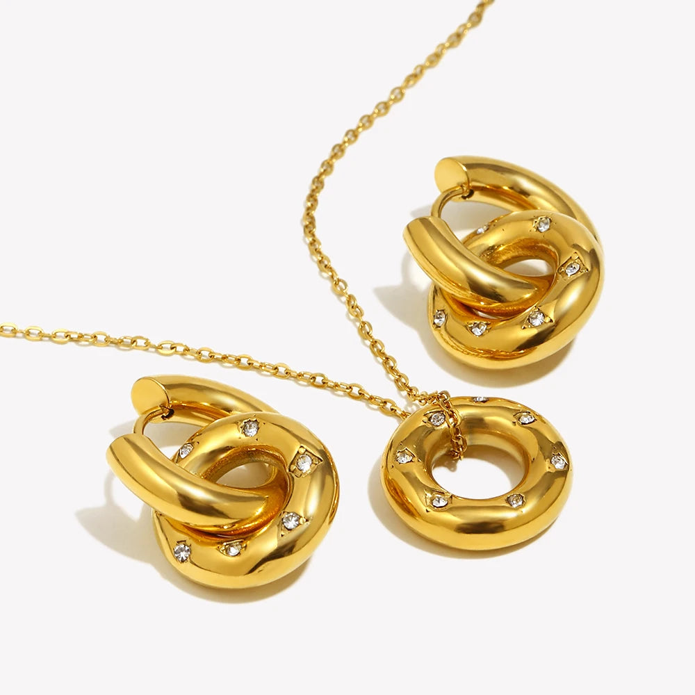 Ebbelle novo cristal pavimentado redondo grosso brincos de argola forma donut pingente de ouro colar conjunto de jóias de aço inoxidável para mulher