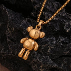 E.B.belle Colar com pingente de urso sentado, resistente à água, banhado a ouro 18K, aço inoxidável 316L