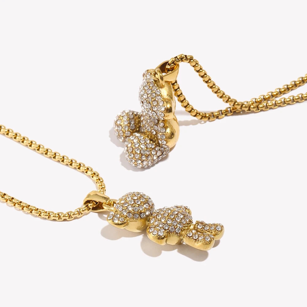 E.B.belle Colar com pingente de urso sentado, resistente à água, banhado a ouro 18K, aço inoxidável 316L