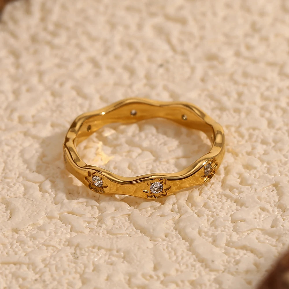 Ebbelle strass oito awn estrela forma de onda anel de aço inoxidável 18k banhado a ouro requintado jóias femininas para festa namoro
