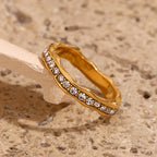 Ebbelle strass oito awn estrela forma de onda anel de aço inoxidável 18k banhado a ouro requintado jóias femininas para festa namoro
