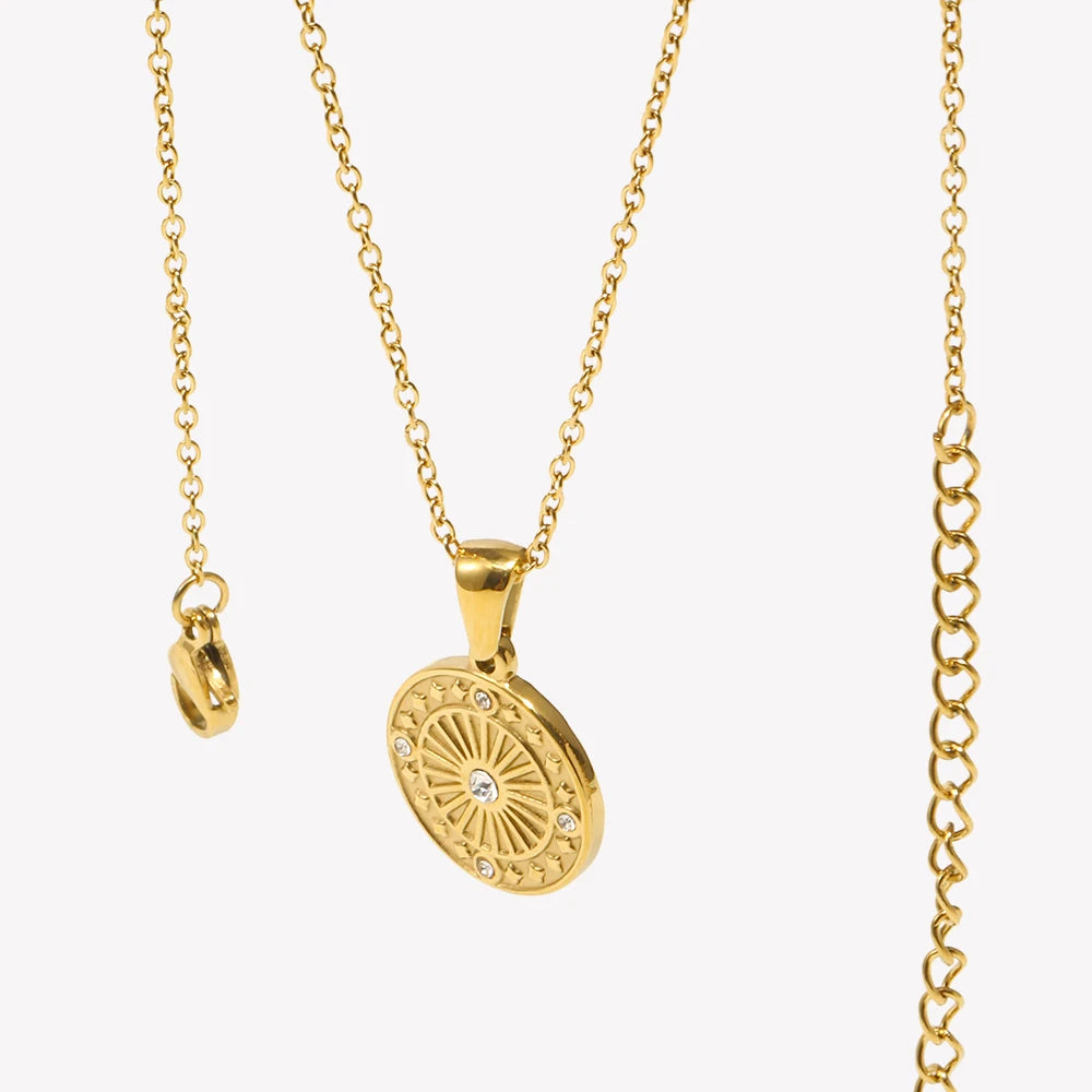 Clássico minimalista redondo banhado a ouro colares de moedas para mulheres, aço inoxidável, impermeável círculo pingente colarinho, cor prata