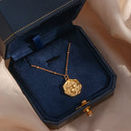 E.B.belle-Colar de aço inoxidável para mulher, banhado a ouro 18K, fundição romântica doce, colar Sakura, flores de cerejeira, colares de flores