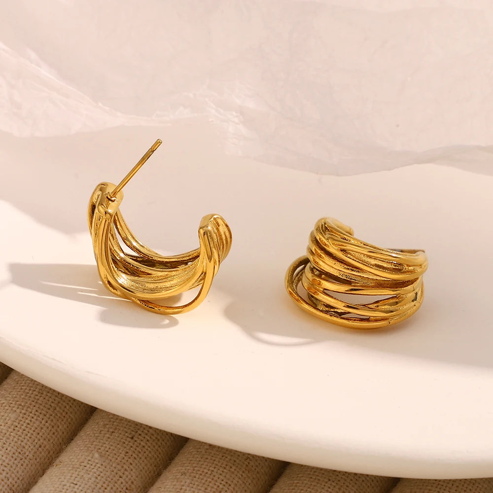 Ebbelle novo em forma de c múltiplas camadas linhas brinco de aço inoxidável 18k banhado a ouro festa simples jóias femininas