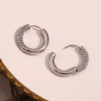 E.B.belle Brincos circulares semi-incrustados de zircônia, cor prata, aço inoxidável 316L, brincos femininos, joias banhadas a ouro 18K