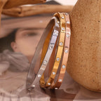 E.B.belle Pulseira com fivela de zircônia pontilhada, resistente à água, pulseira de aço inoxidável 316L para mulheres, joias banhadas a ouro 18K