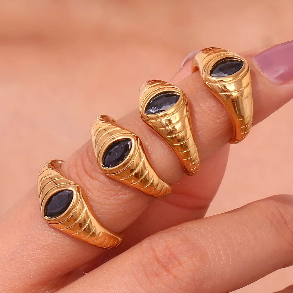 E.B.belle Anéis de sinete texturizados em forma de olho de zircônia cúbica preta para mulheres anéis de dedo de aço inoxidável banhados a ouro 18K para mulheres