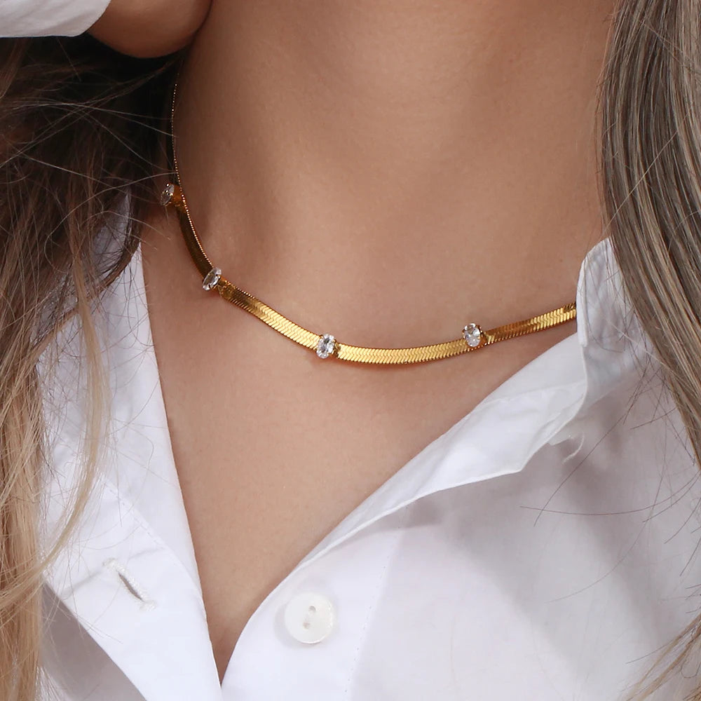 E.B.belle Design elegante oval quadrado zircão pedra espinha de peixe corrente gargantilha colar de aço inoxidável 18k joias banhadas a ouro