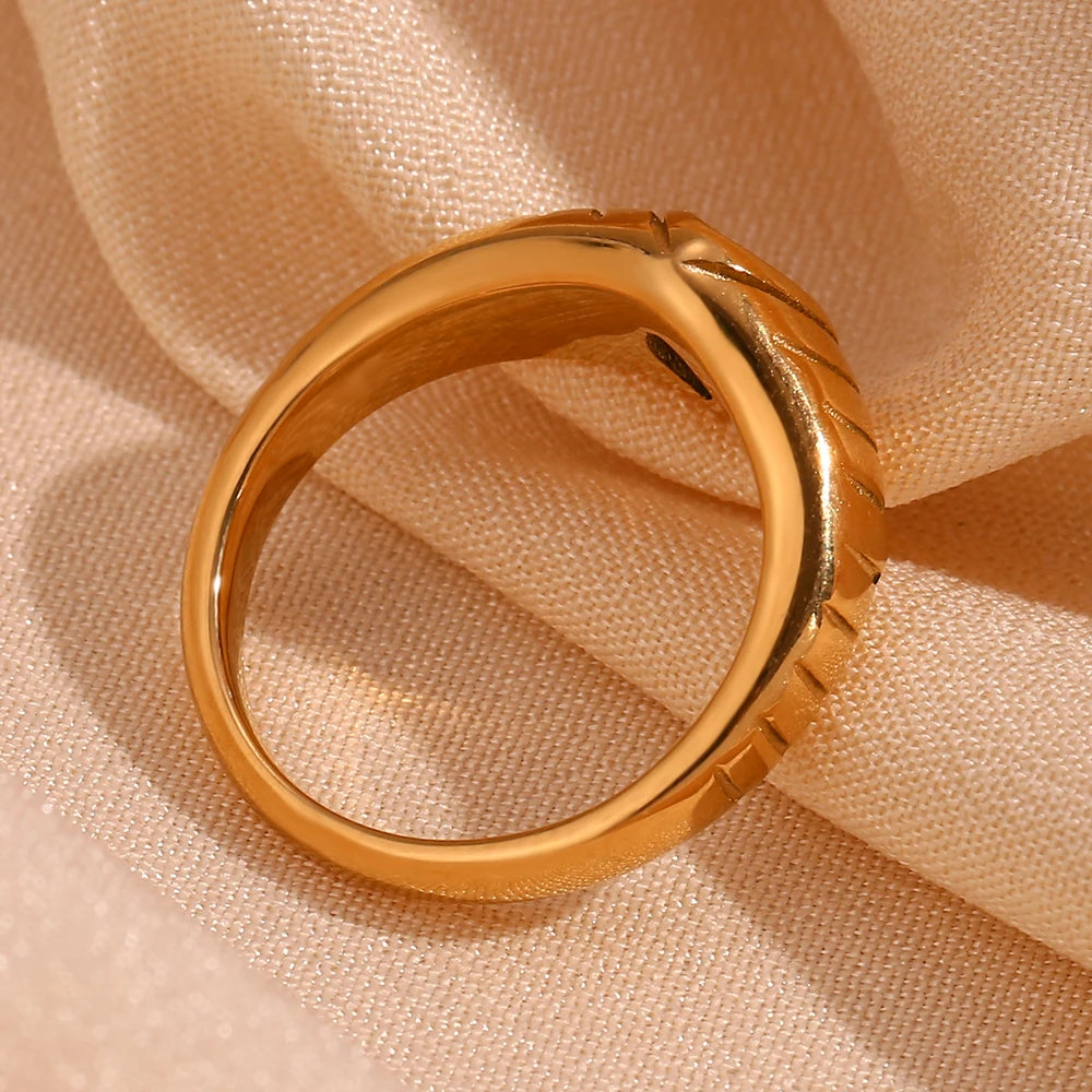 E.B.belle Anéis de sinete texturizados em forma de olho de zircônia cúbica preta para mulheres anéis de dedo de aço inoxidável banhados a ouro 18K para mulheres