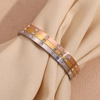 E.B.belle Pulseira com fivela de zircônia pontilhada, resistente à água, pulseira de aço inoxidável 316L para mulheres, joias banhadas a ouro 18K