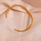 Ebbelle 2024 novo em férias praia acessórios à prova dwaterproof água forma de onda manguito pulseira para mulher pulseiras de aço inoxidável