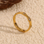 Ebbelle strass oito awn estrela forma de onda anel de aço inoxidável 18k banhado a ouro requintado jóias femininas para festa namoro